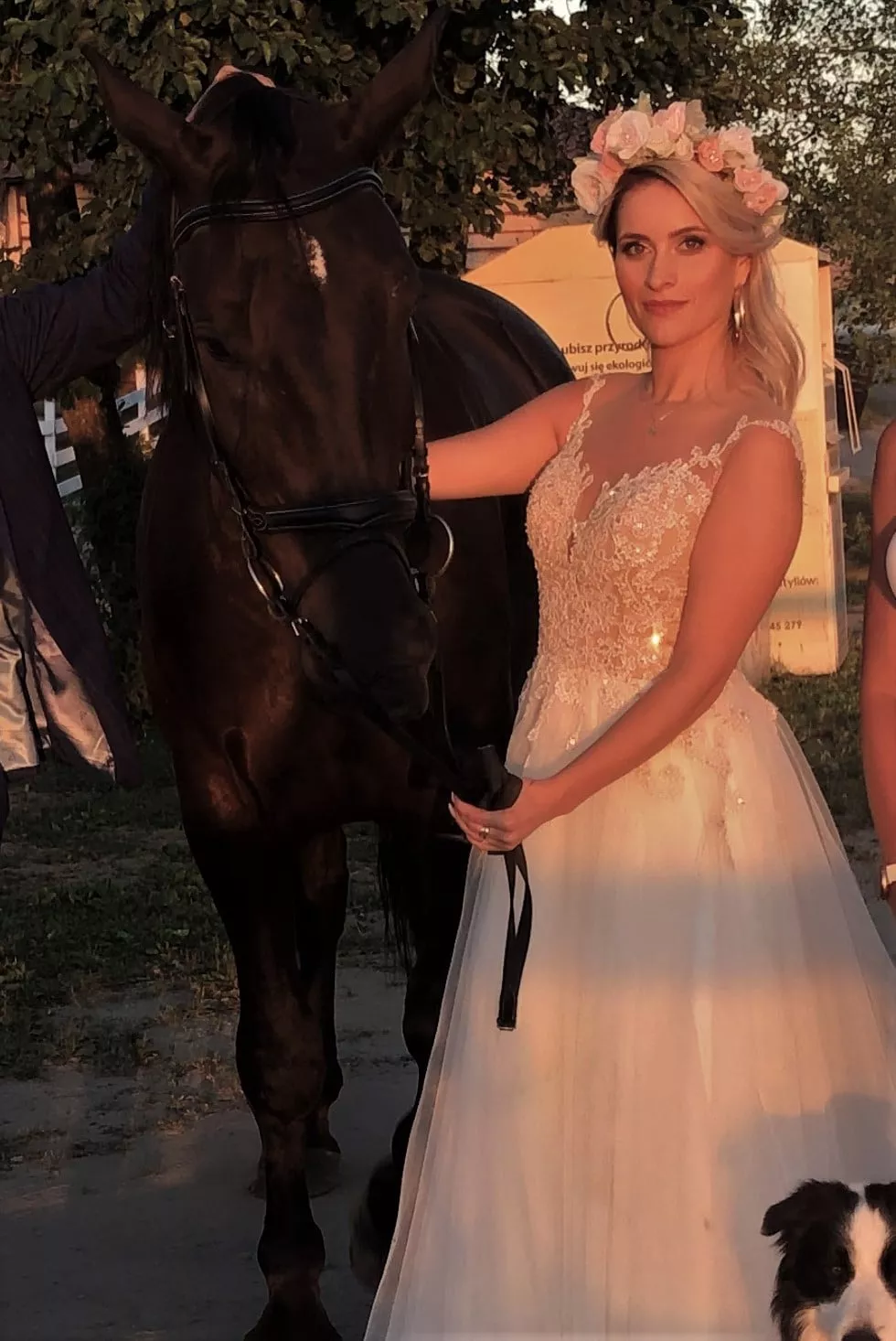 Uwielbiana gwiazda disco polo pokazała się w sukni ślubnej! Co na to fani?!